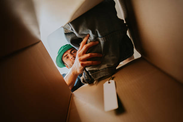 How to Outsmart Hidden Shipping Costs in Online Auctions