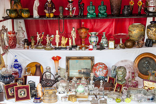 How to Win Vintage Camera Auctions Without Overpaying
